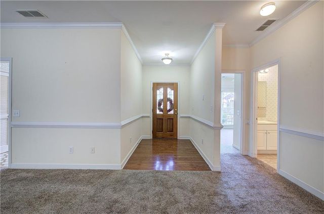 214 Manor Way, Cartersville, GA 30120