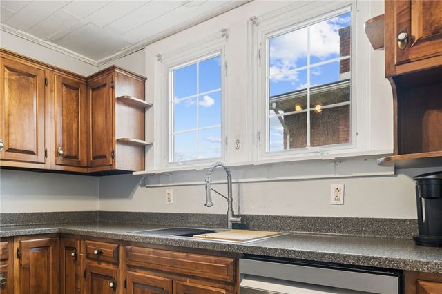 1709 Moore Ave, North Apollo, PA 15673