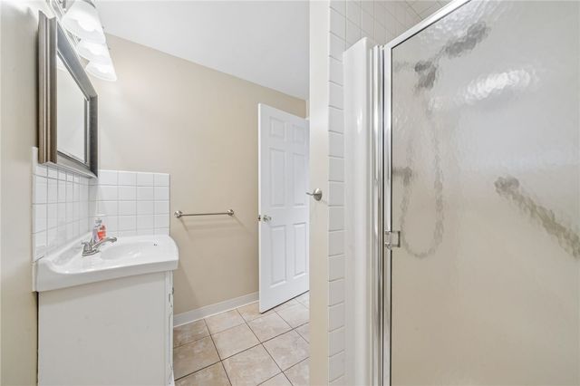 1709 Moore Ave, North Apollo, PA 15673