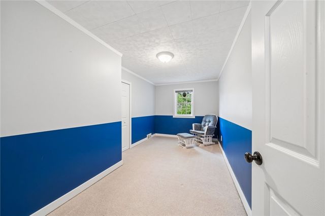 1709 Moore Ave, North Apollo, PA 15673