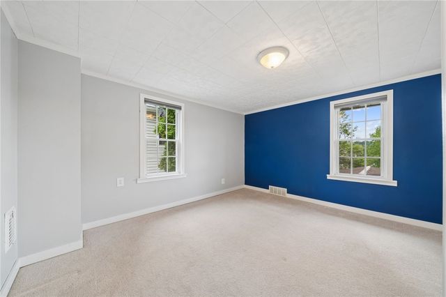1709 Moore Ave, North Apollo, PA 15673