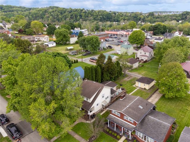 1709 Moore Ave, North Apollo, PA 15673