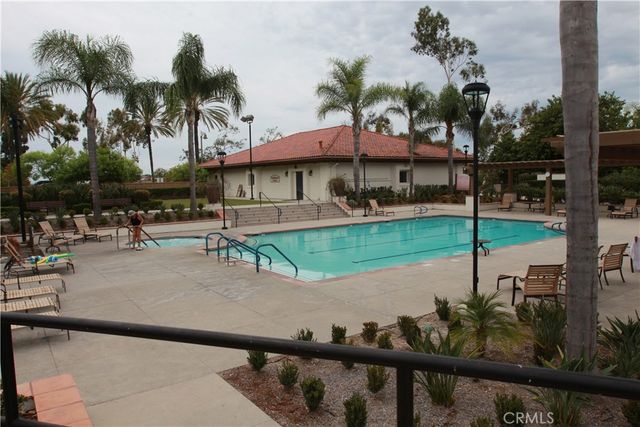23531 Via Murillo, Mission Viejo, CA 92692