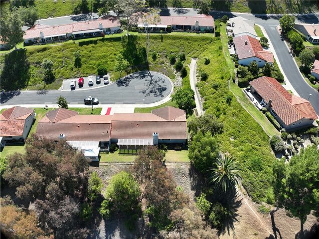 23531 Via Murillo, Mission Viejo, CA 92692