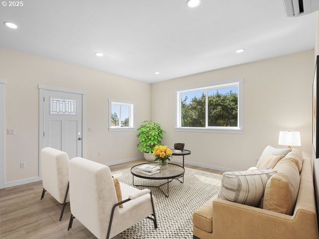 31904 I St, Ocean Park, WA 98640