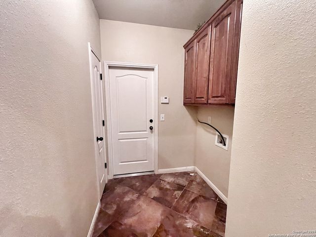 2213 Garden Gate Circle, New Braunfels, TX 78130