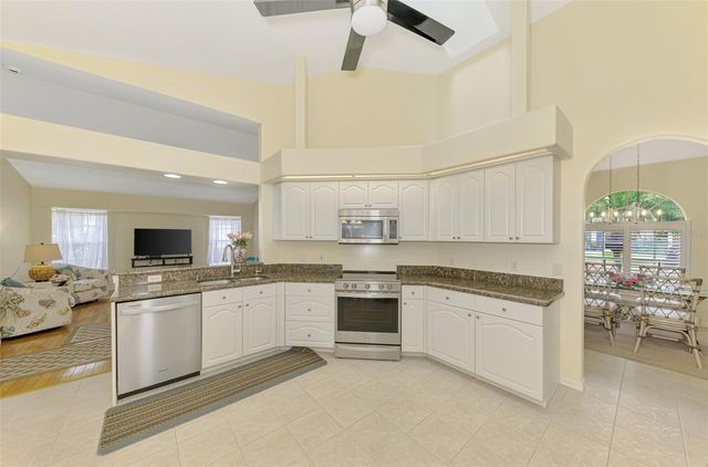 5061 SEAGRASS DRIVE, Venice, FL 34293