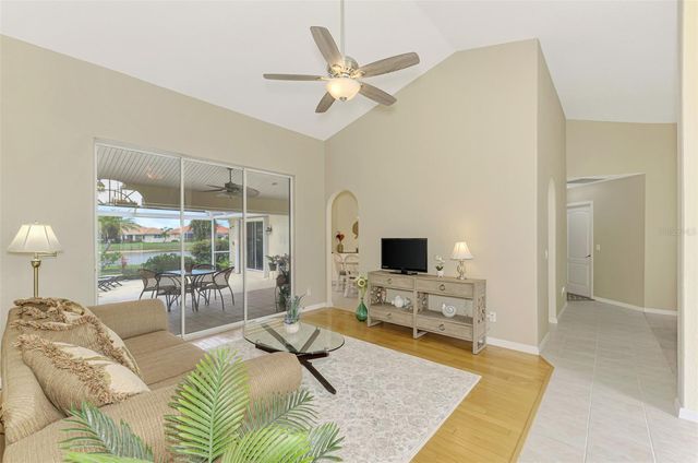 5061 SEAGRASS DRIVE, Venice, FL 34293