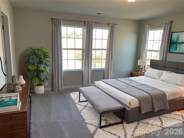 17212 Snug Harbor Road, Charlotte, NC 28278