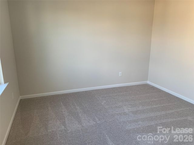 17212 Snug Harbor Road, Charlotte, NC 28278