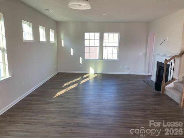 17212 Snug Harbor Road, Charlotte, NC 28278