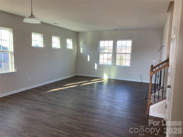 17212 Snug Harbor Road, Charlotte, NC 28278