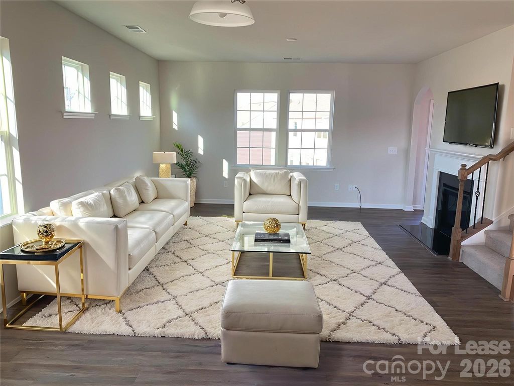 17212 Snug Harbor Road, Charlotte, NC 28278