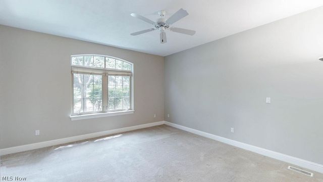 3158 Richmond Road 3158, Beachwood, OH 44122