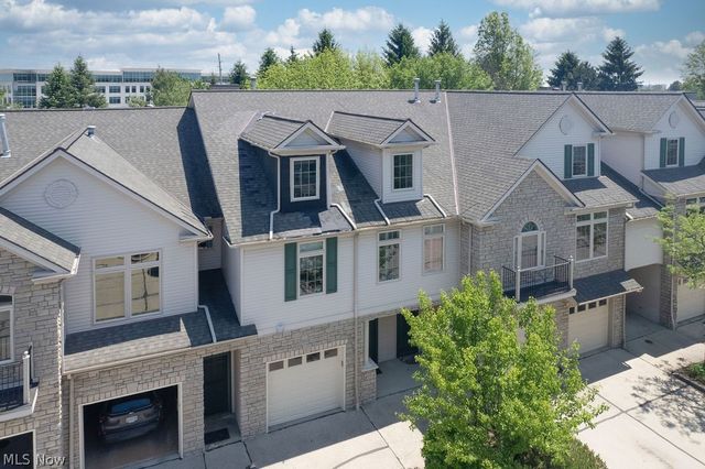 3158 Richmond Road 3158, Beachwood, OH 44122