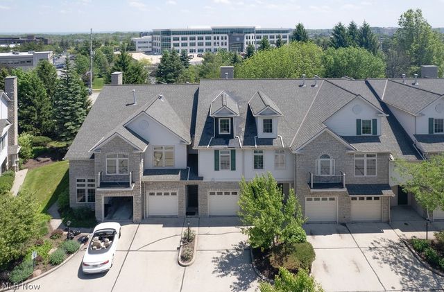 3158 Richmond Road 3158, Beachwood, OH 44122