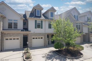 3158 Richmond Road 3158, Beachwood, OH 44122