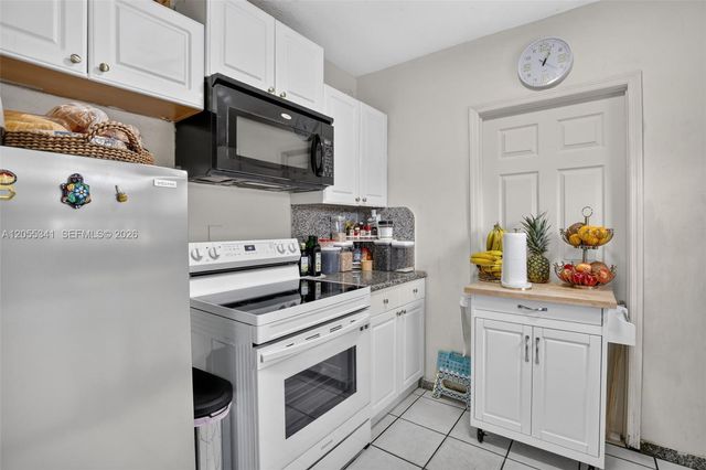 3501 SW 40th Ave, West Park, FL 33023