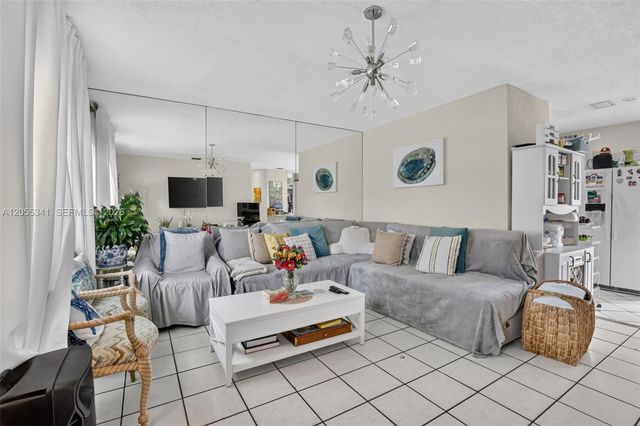 3501 SW 40th Ave, West Park, FL 33023