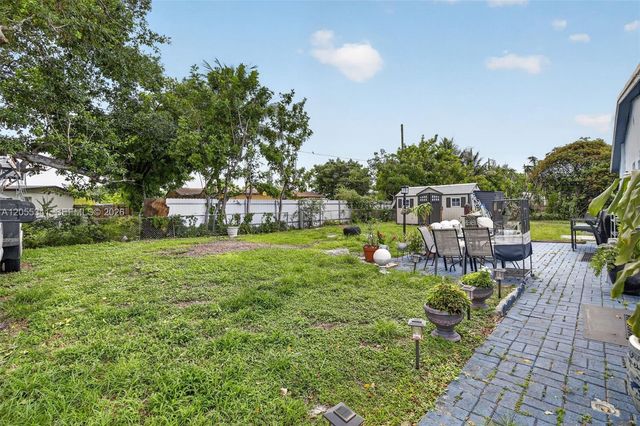 3501 SW 40th Ave, West Park, FL 33023