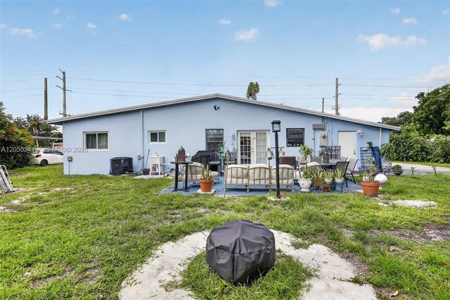 3501 SW 40th Ave, West Park, FL 33023