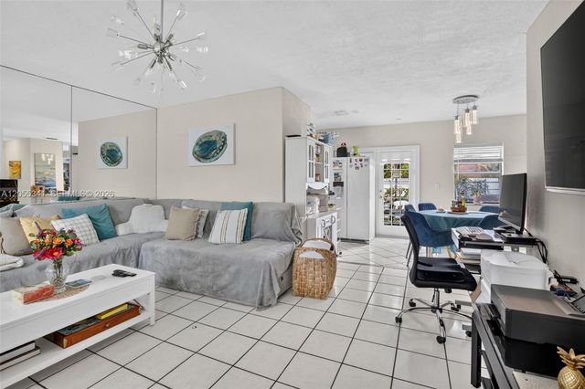 3501 SW 40th Ave, West Park, FL 33023