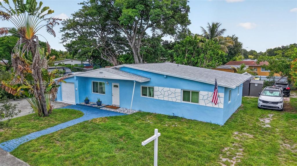 3501 SW 40th Ave, West Park, FL 33023