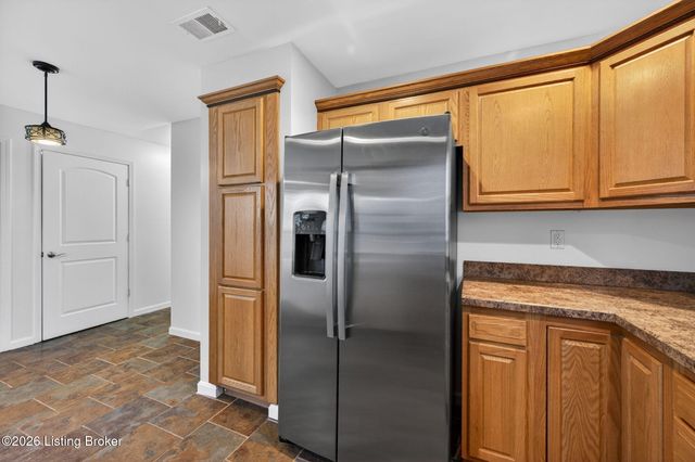 4327 S 1st St, Louisville, KY 40214