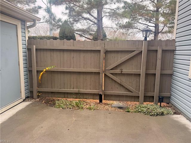 4356 Turnworth ARCH, Virginia Beach, VA 23456