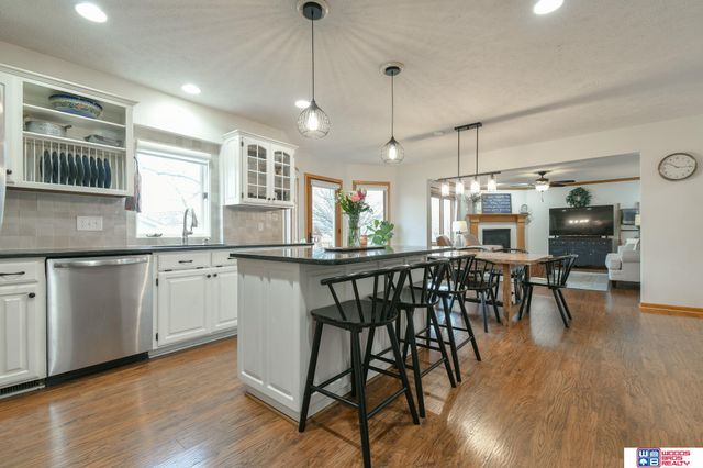 2855 Lawson Drive, Lincoln, NE 68516