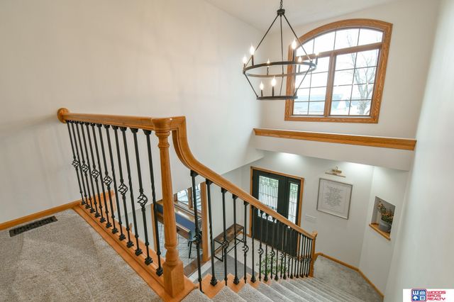 2855 Lawson Drive, Lincoln, NE 68516