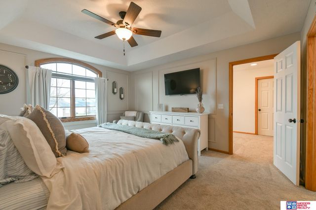 2855 Lawson Drive, Lincoln, NE 68516