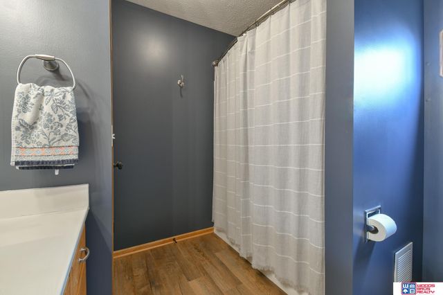 2855 Lawson Drive, Lincoln, NE 68516