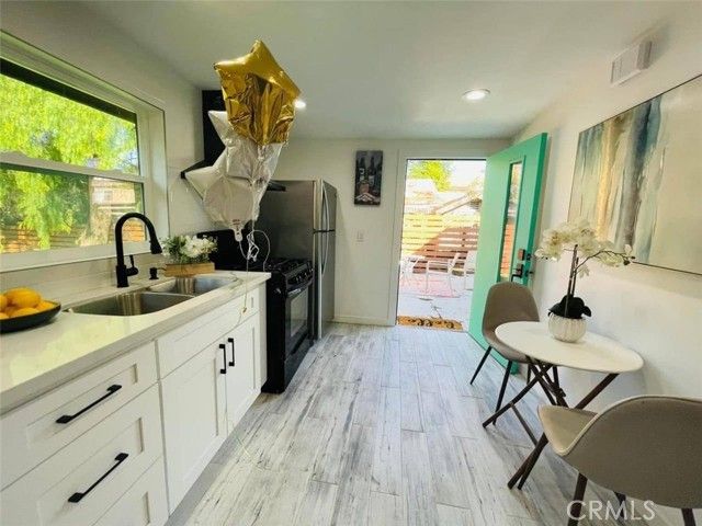 884 W Sepulveda, San Pedro (los Angeles), CA 90731