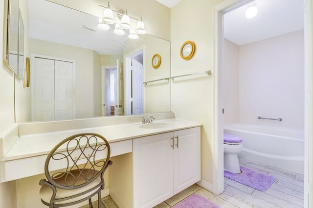 6018 Travelers Way, Fort Pierce, FL 34982