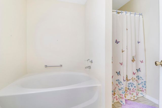 6018 Travelers Way, Fort Pierce, FL 34982