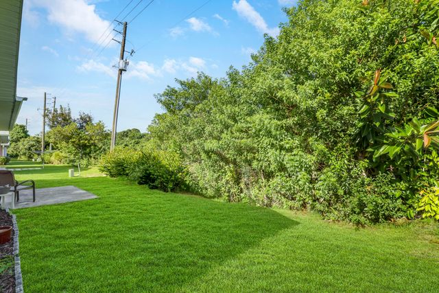 6018 Travelers Way, Fort Pierce, FL 34982