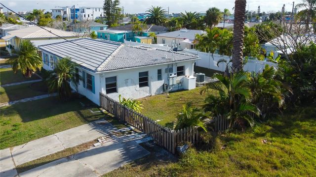 245 145TH AVENUE E, Madeira Beach, FL 33708