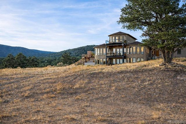 900 Meadow Lane, Gardner, CO 81040