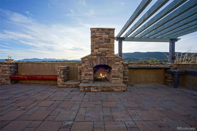 900 Meadow Lane, Gardner, CO 81040