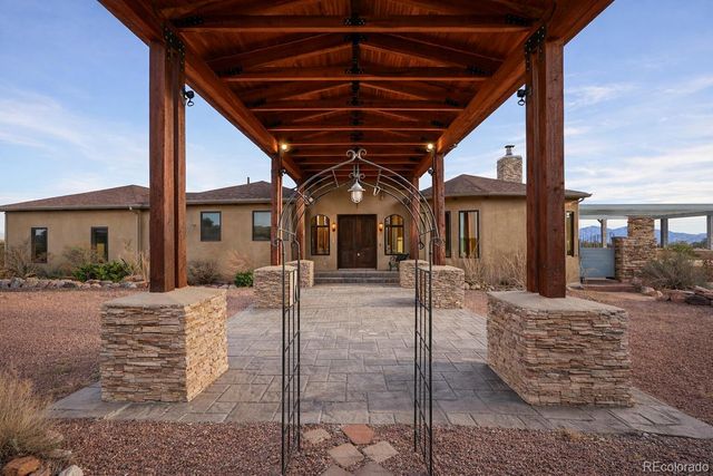 900 Meadow Lane, Gardner, CO 81040
