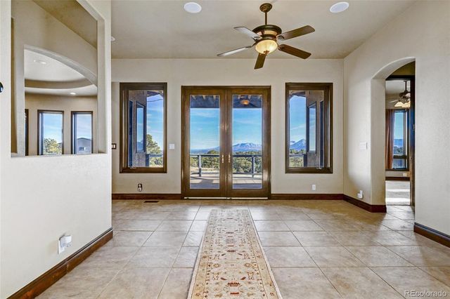 900 Meadow Lane, Gardner, CO 81040