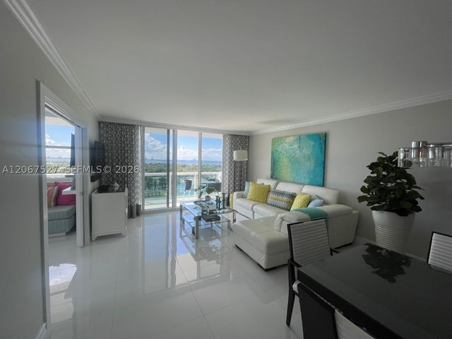 5001 Collins Ave 14A, Miami Beach, FL 33140