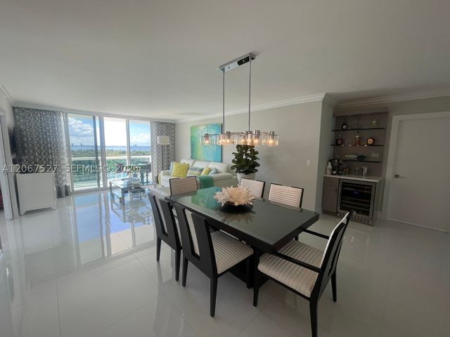 5001 Collins Ave 14A, Miami Beach, FL 33140