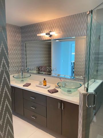 5001 Collins Ave 14A, Miami Beach, FL 33140
