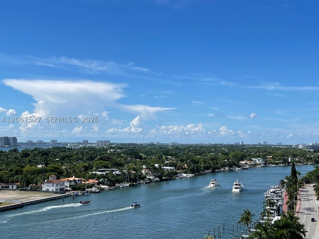5001 Collins Ave 14A, Miami Beach, FL 33140