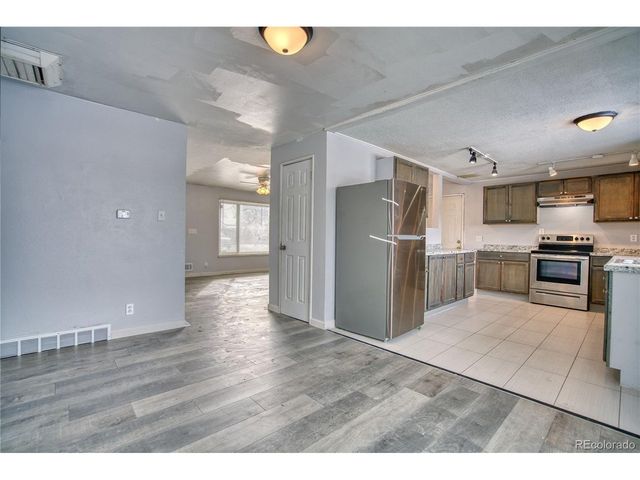 3137 Ursula St, Aurora, CO 80011