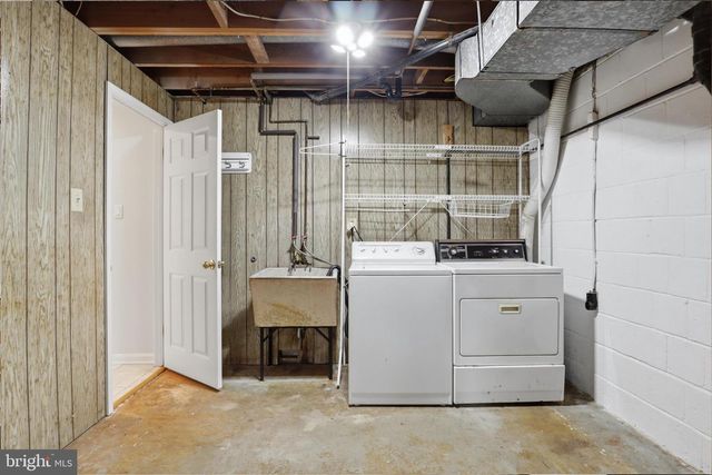 2228 LOCH LOMOND DR, Vienna, VA 22181