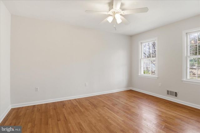 2228 LOCH LOMOND DR, Vienna, VA 22181