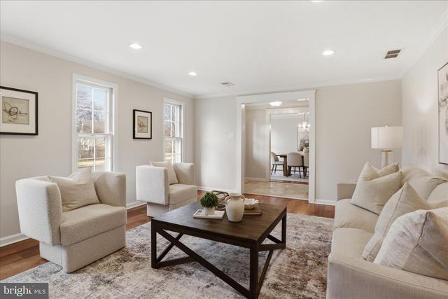 2228 LOCH LOMOND DR, Vienna, VA 22181